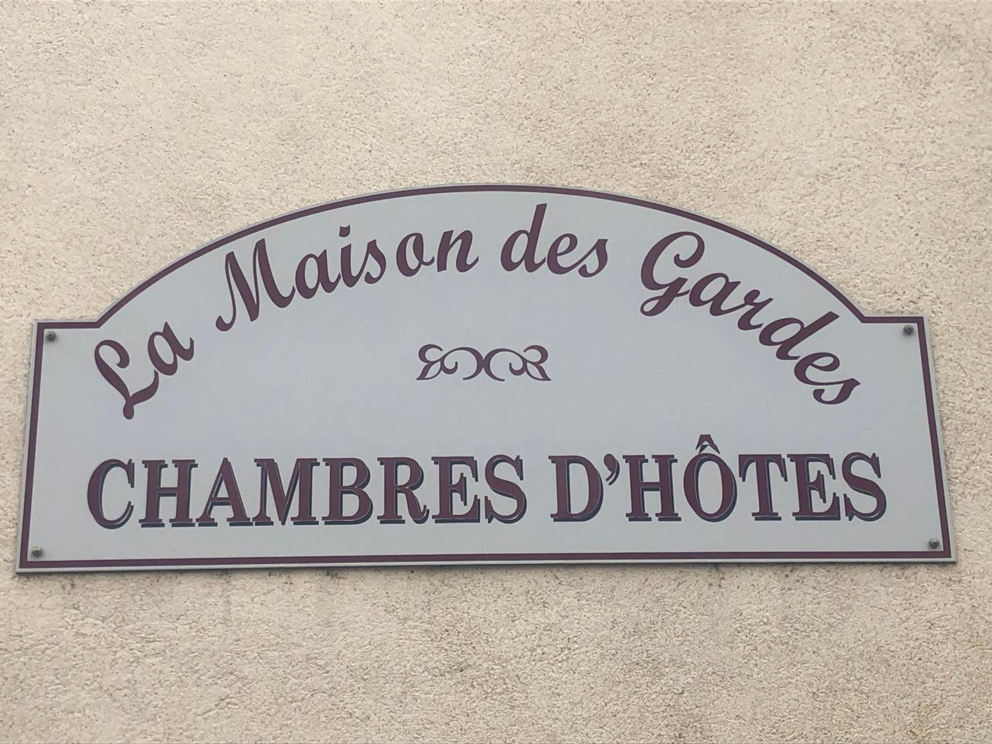קלוני La Maison Des Gardes - Chambres D'Hotes מראה חיצוני תמונה