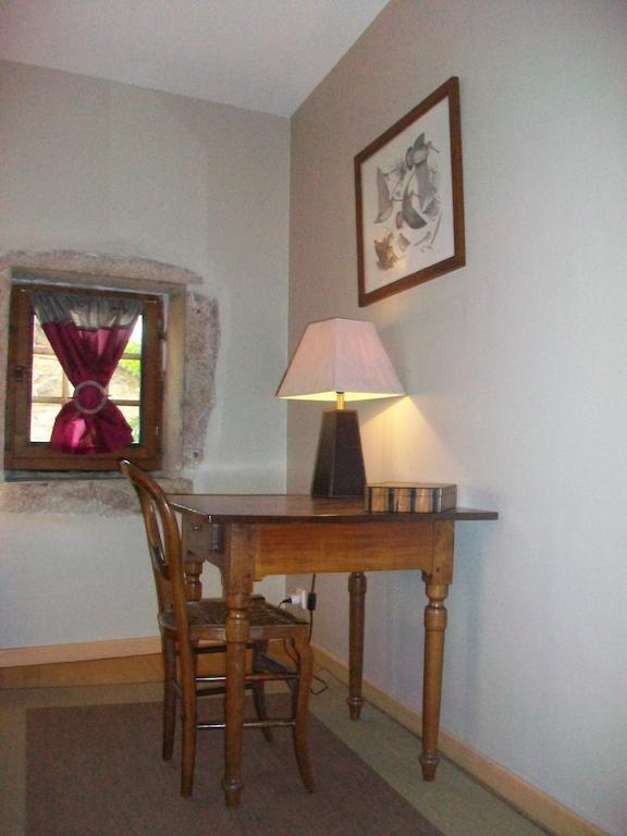 קלוני La Maison Des Gardes - Chambres D'Hotes חדר תמונה